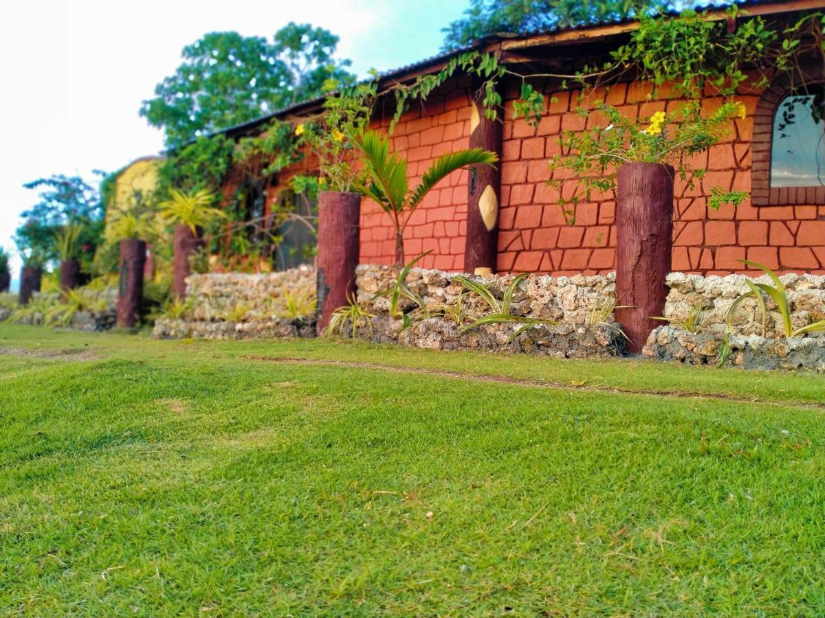 Hôtel Kamp Aninipot à Siquijor Extérieur photo